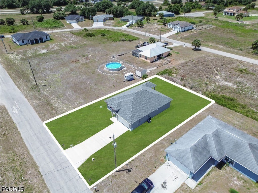 1064 Calumet Road – photo 3