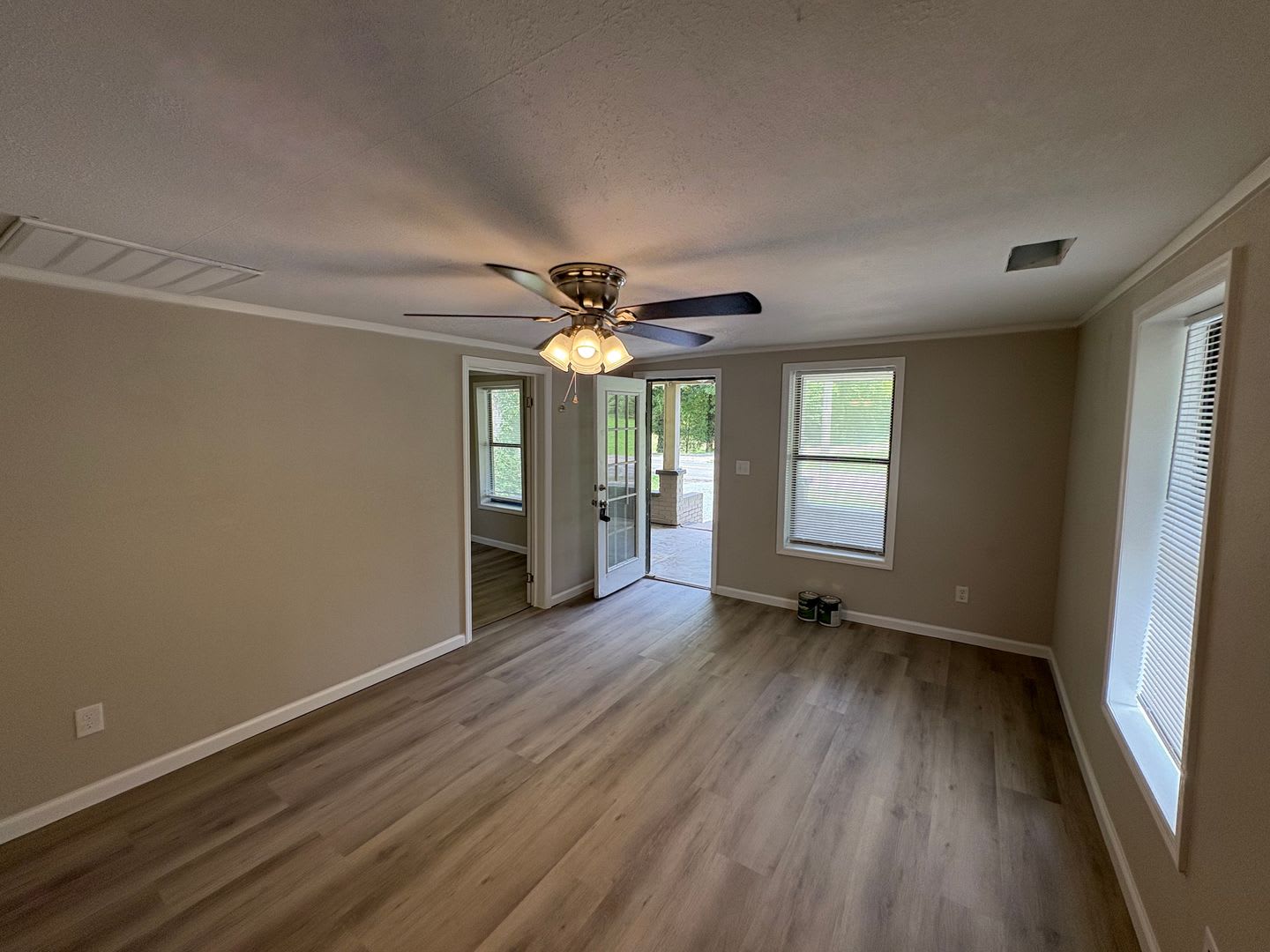 For Rent – photo 4