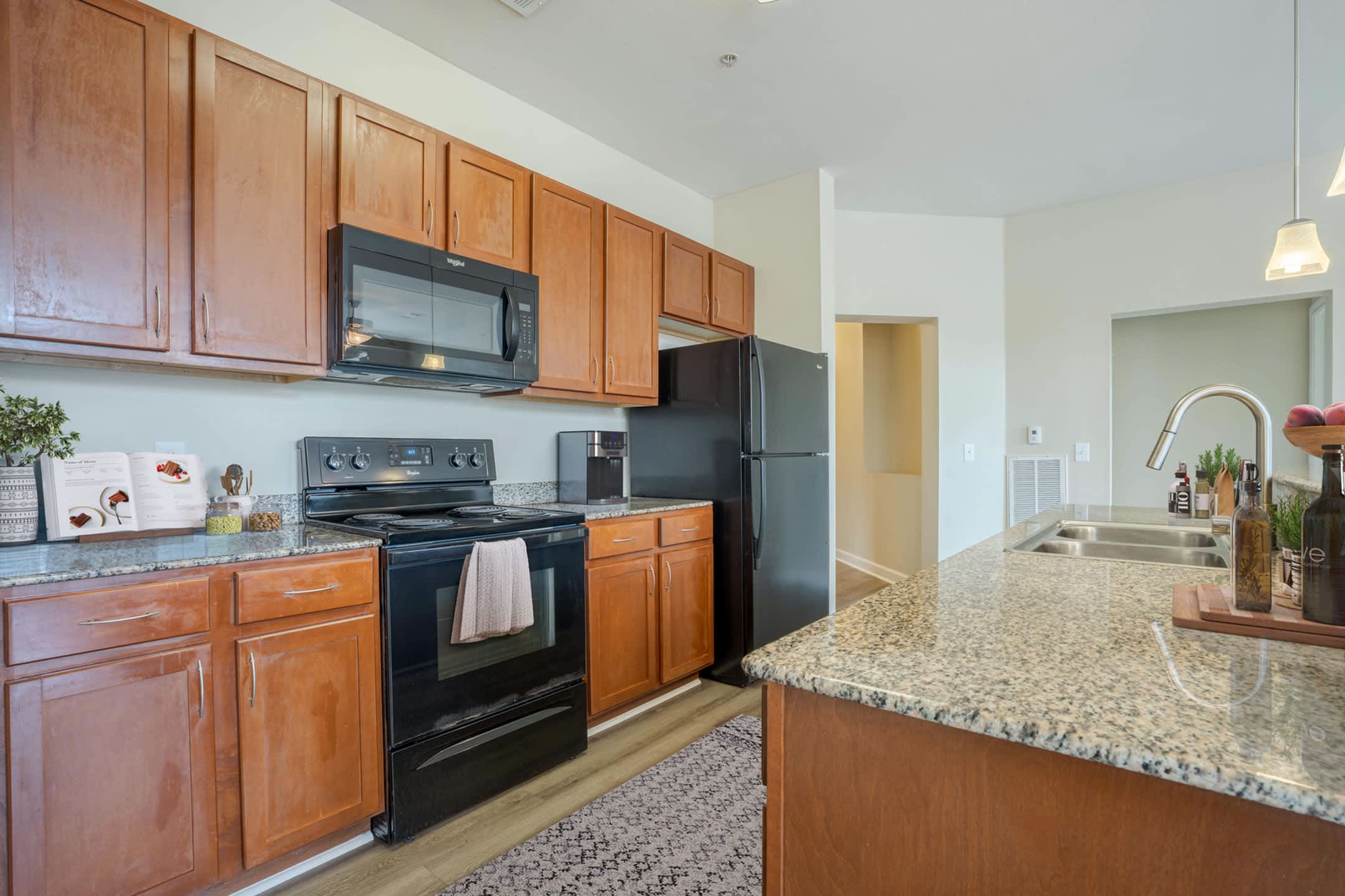 Heritage Grand at Sienna Apartments – photo 3