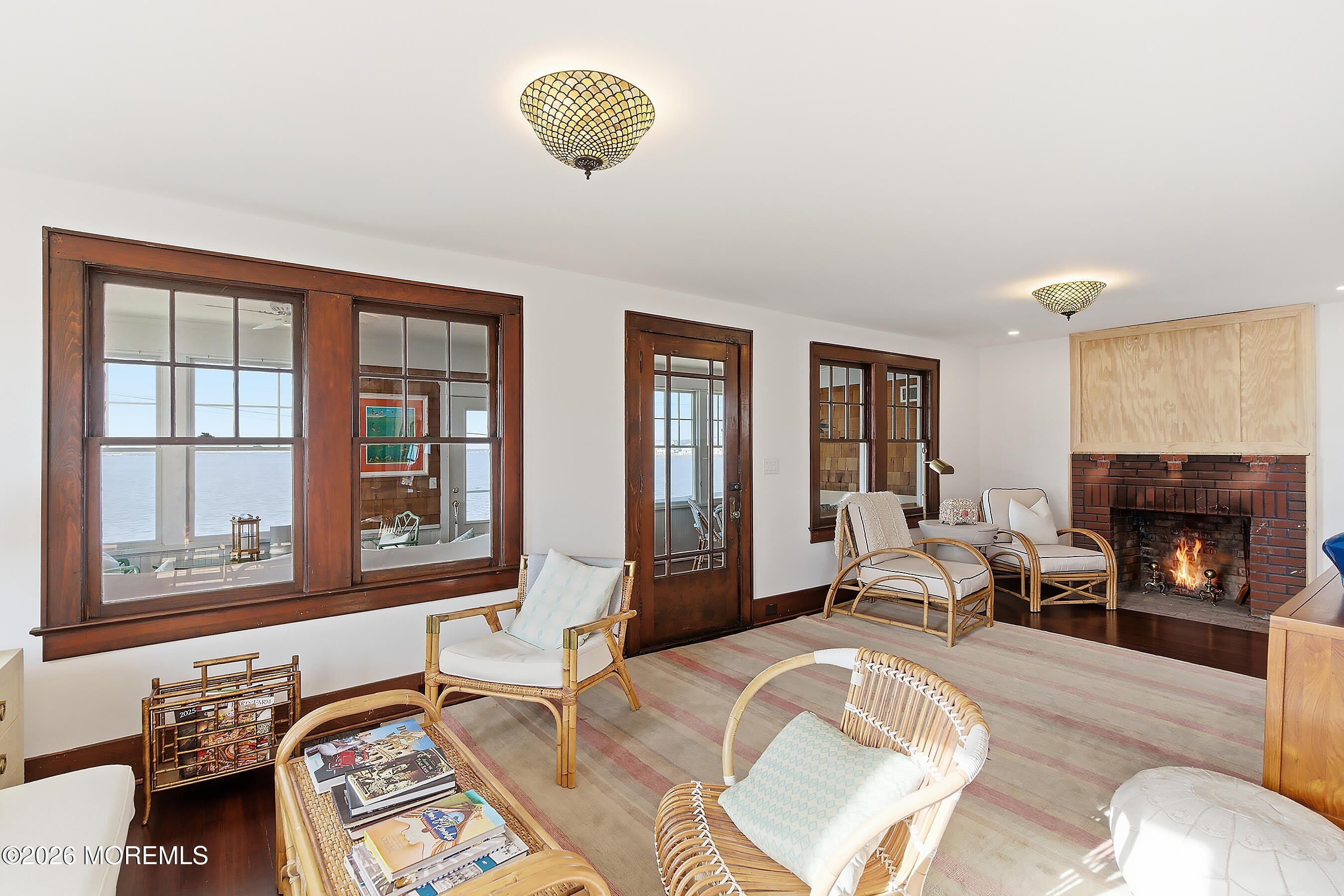 600 N Bayview Avenue – photo 3