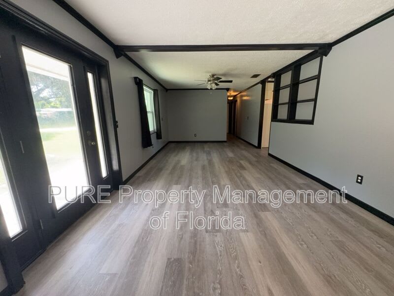 12300 SE 128th CT – photo 4