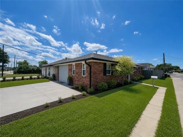 114 8TH Street – photo 1
