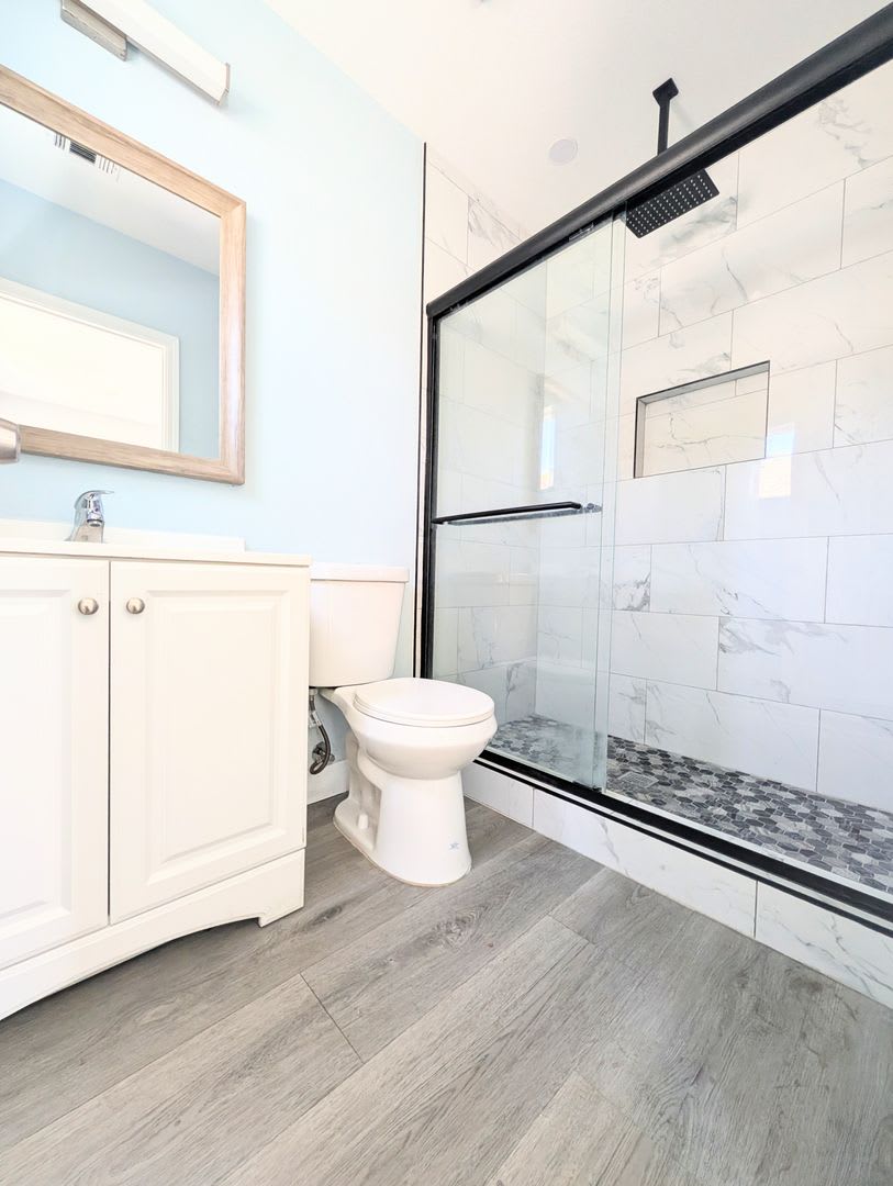 Spacious 3bed 2 Bath Back House – photo 2