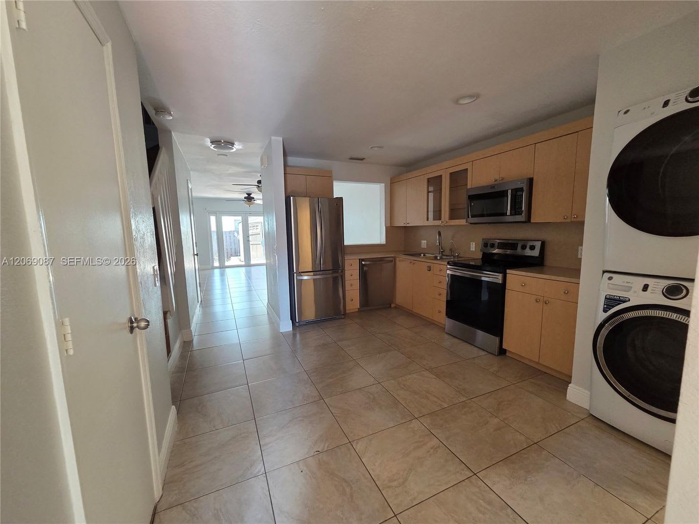 12025 S Las Palmas Drive 12025, Pembroke Pines, FL 33025 – photo 1
