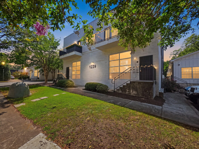 1229 Allene Avenue Southwest – photo 2