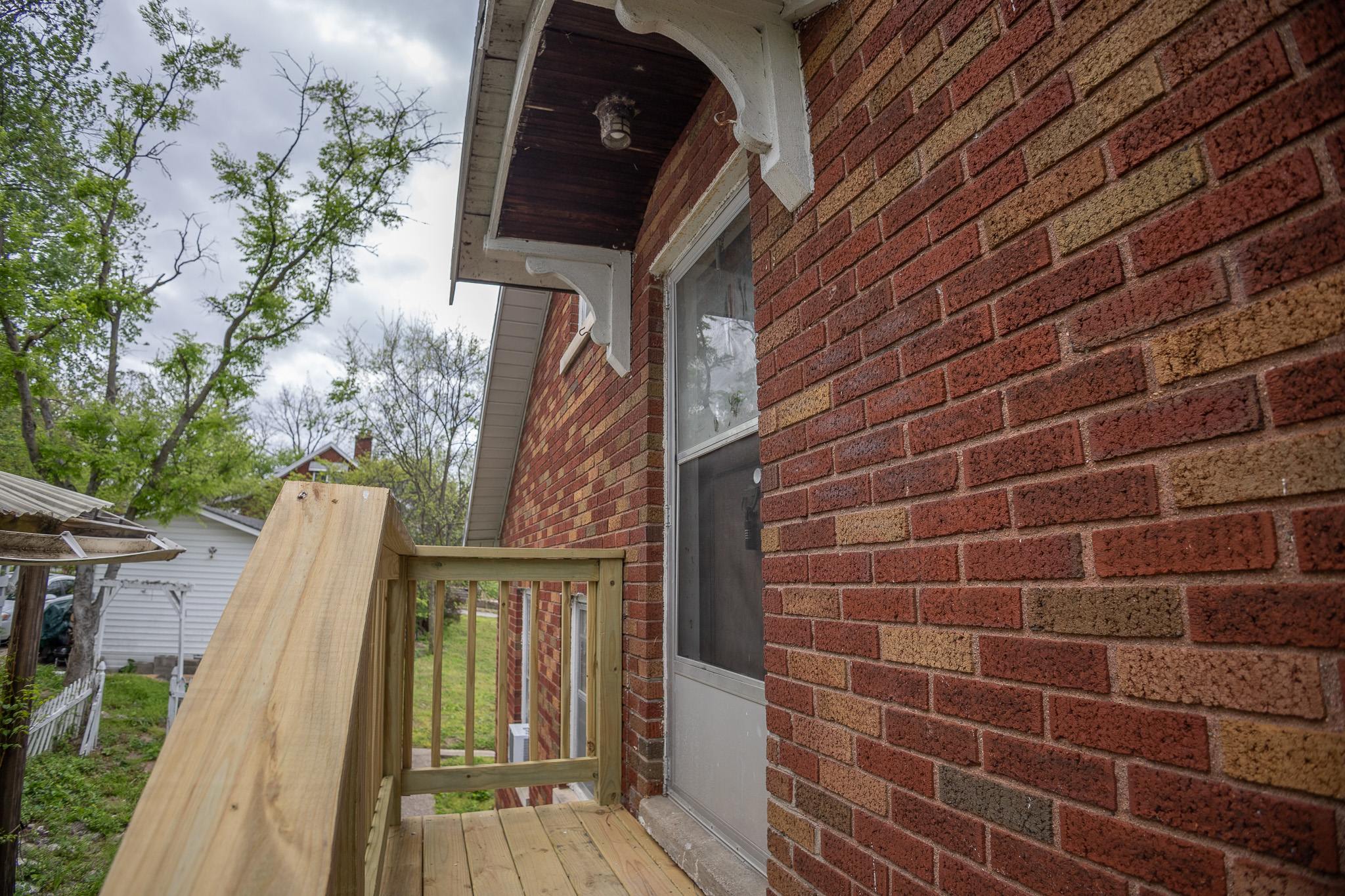 927 Washington Street A – photo 3