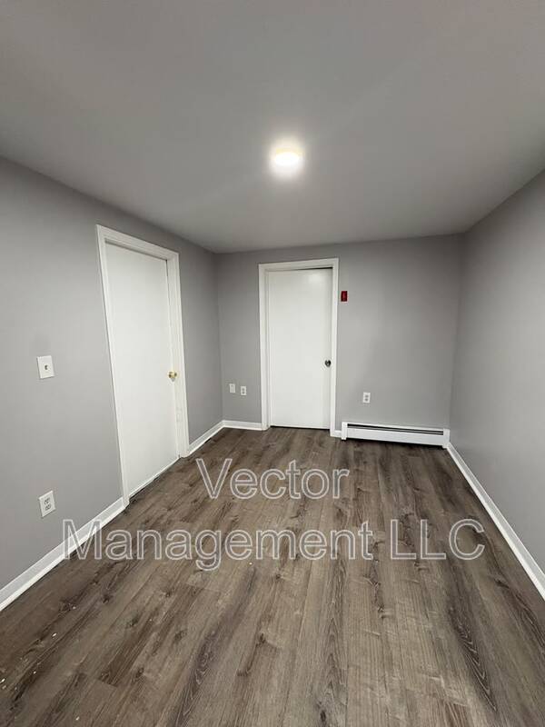 505 Howard Avenue – photo 4