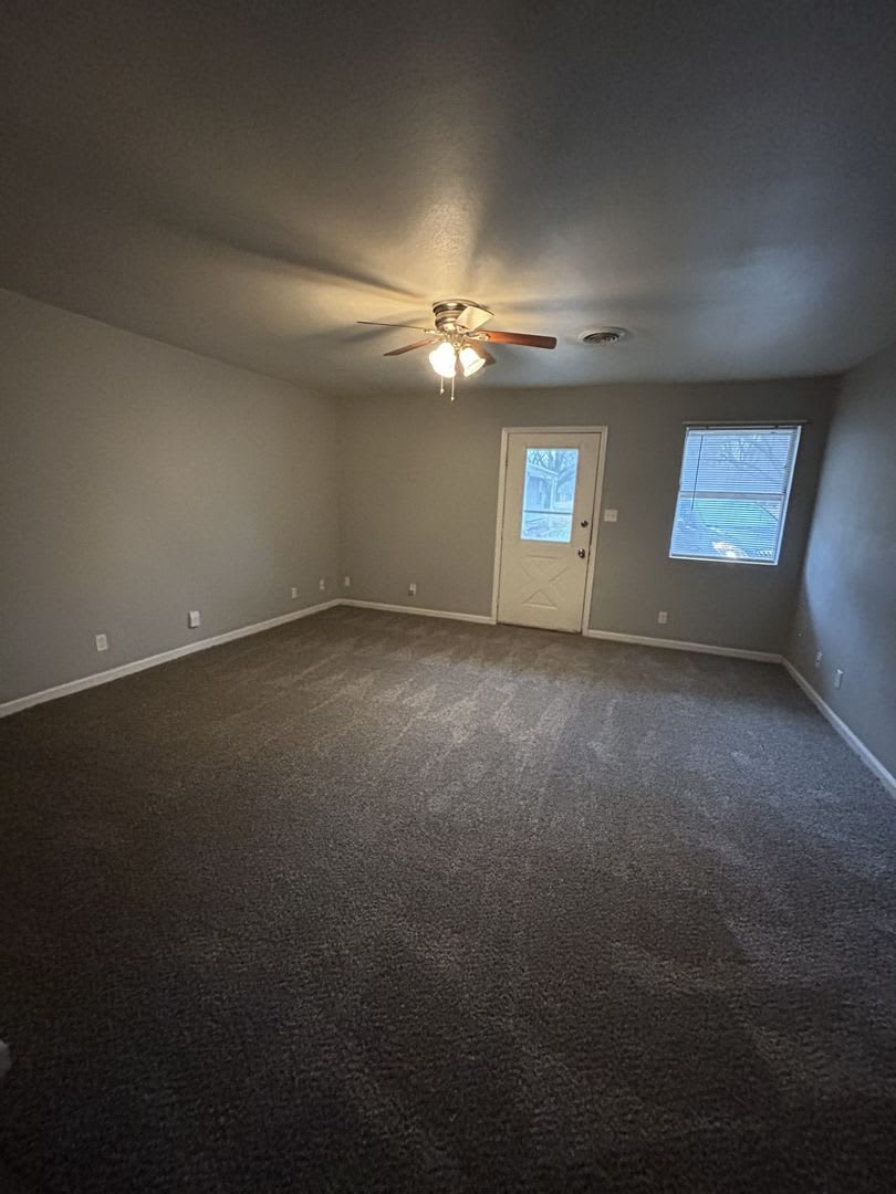 1301 E 9th Duplex – photo 2