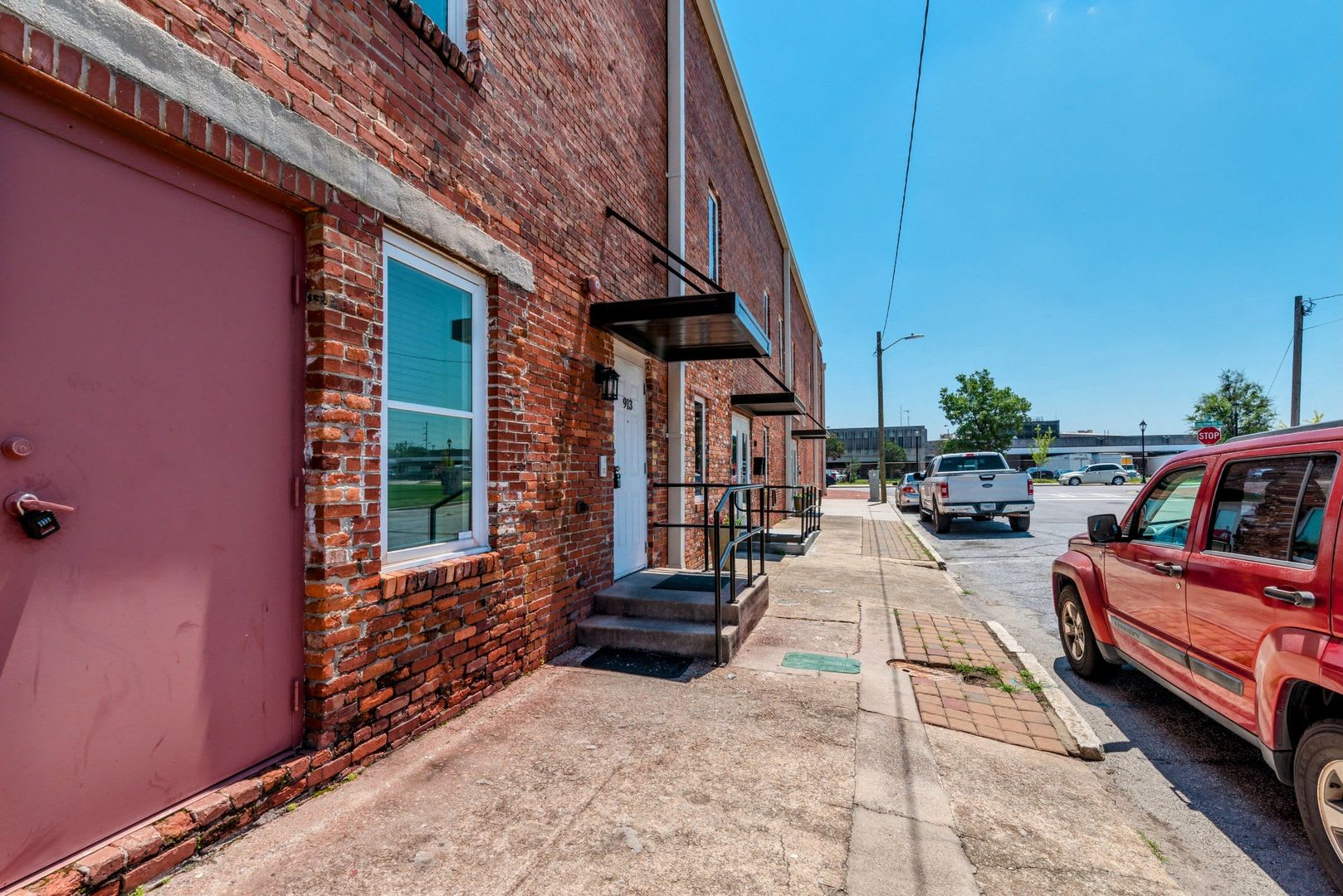 2 bed/2 bath unit in Downtown Augusta, with washer & dryer! – photo 5