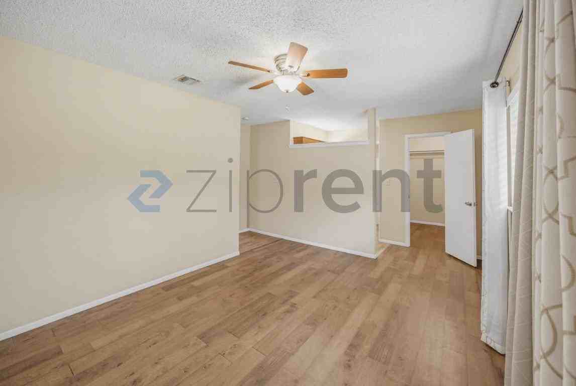 8318 Tuxford – photo 3