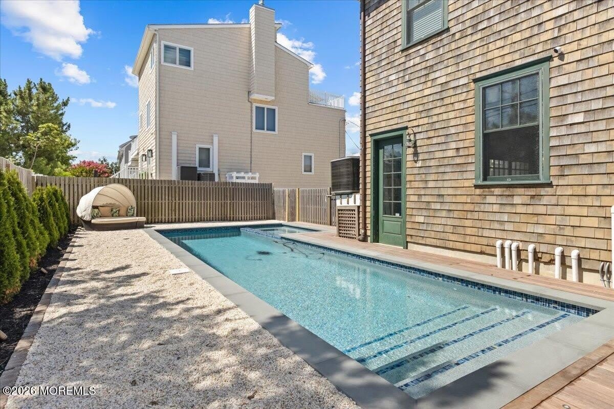 1043 Barnegat Lane – photo 5
