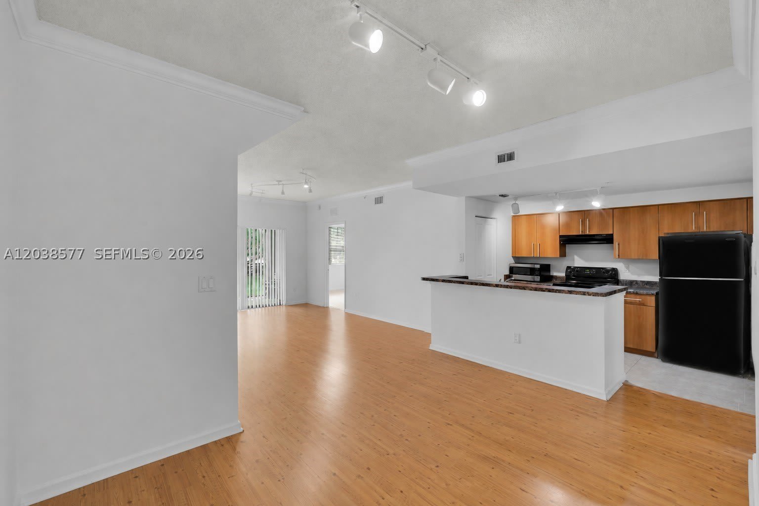 5880 W Sample Rd – photo 2