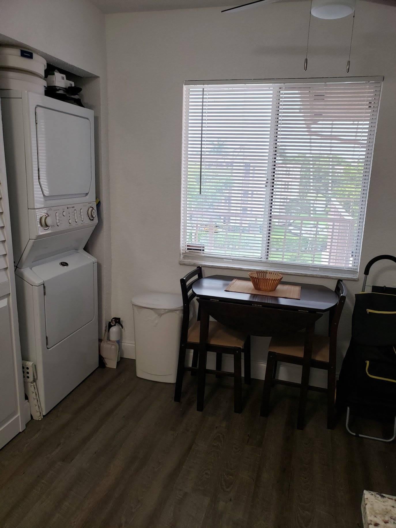 7281 Amberly Lane – photo 3