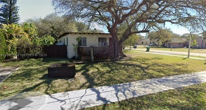 6151 SW 35th St – photo 2