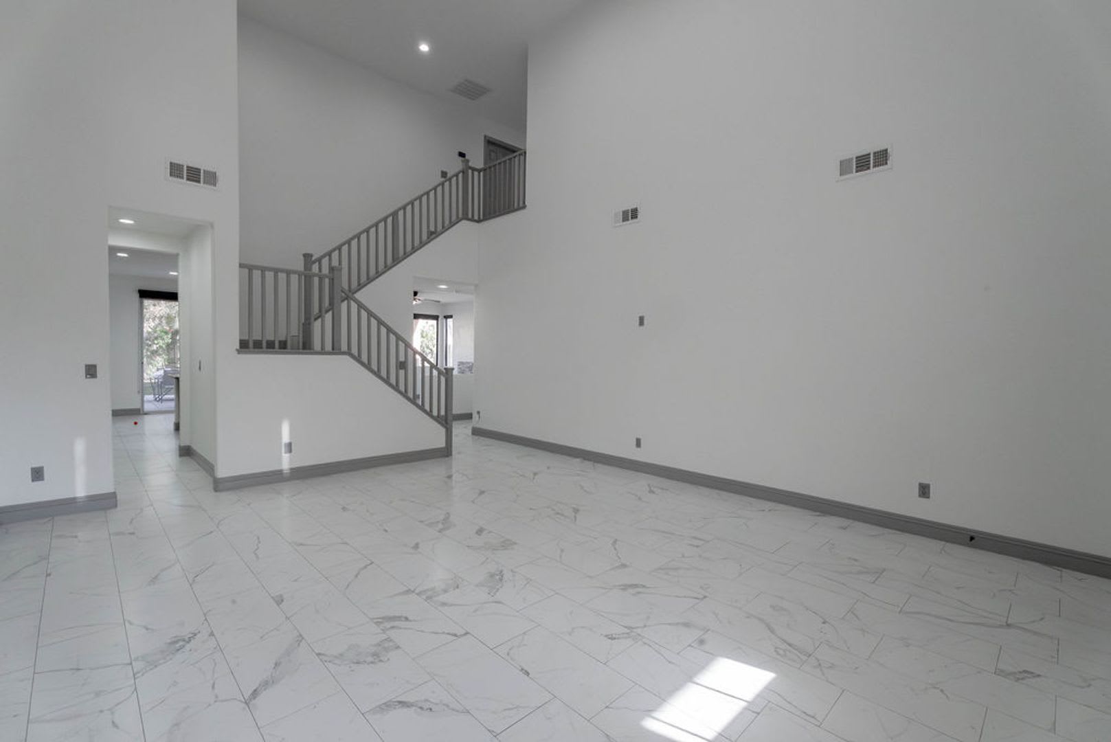 9796 Altadena Street, Las Vegas, NV 89183 – photo 2