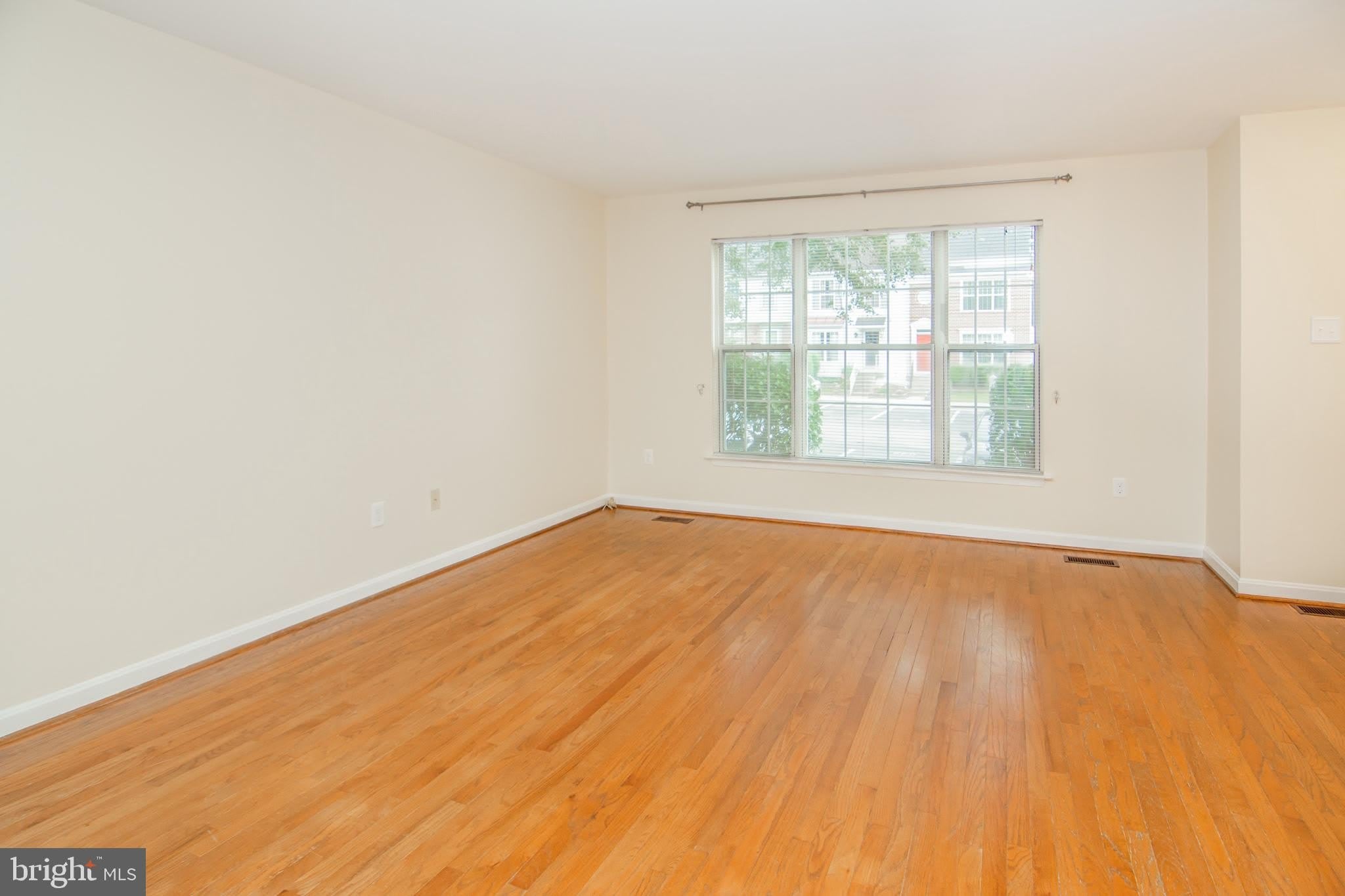 632 LIONS GATE Lane – photo 4
