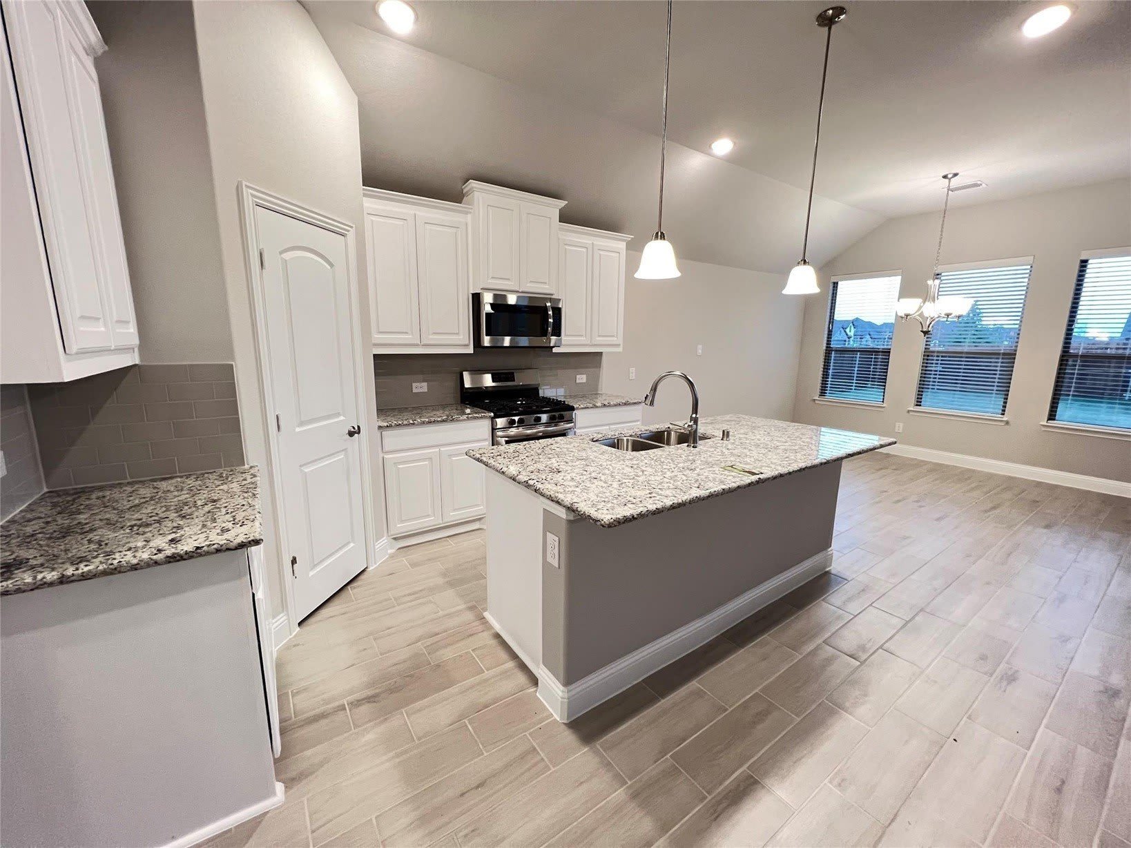 4008 Whitetail Lane – photo 4