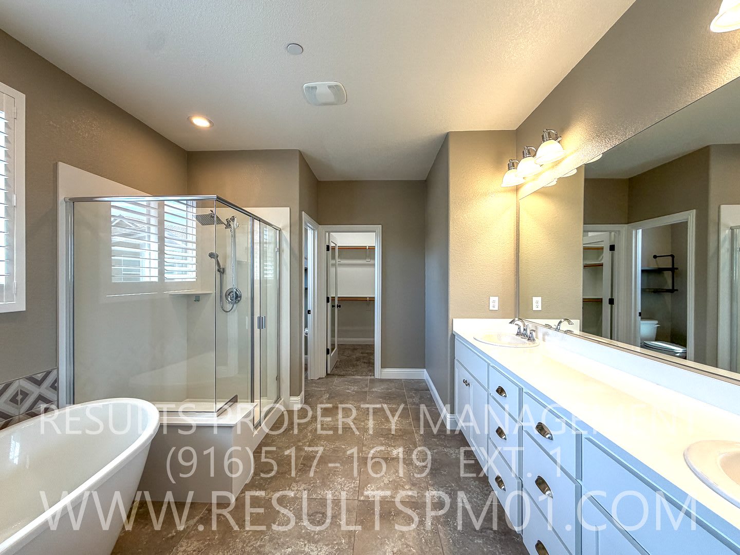 Beautiful Designer Upgraded Rocklin home – photo 3