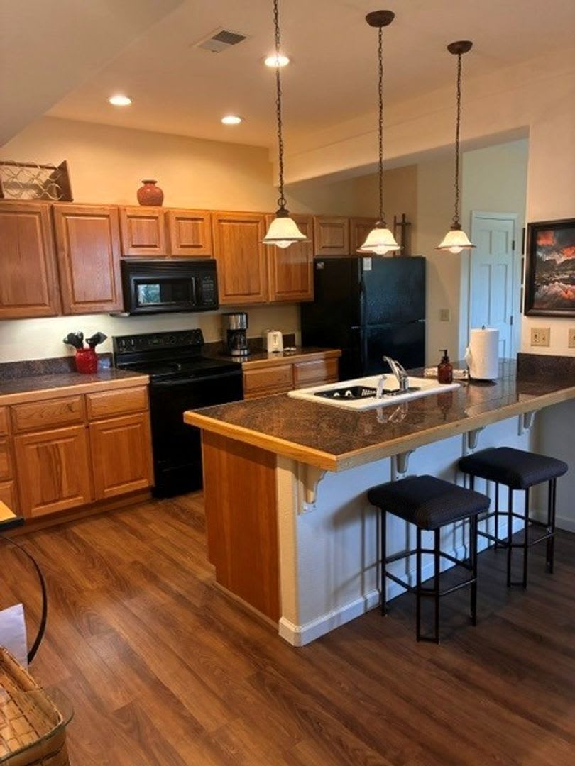 Winter Seasonal Rental – photo 3
