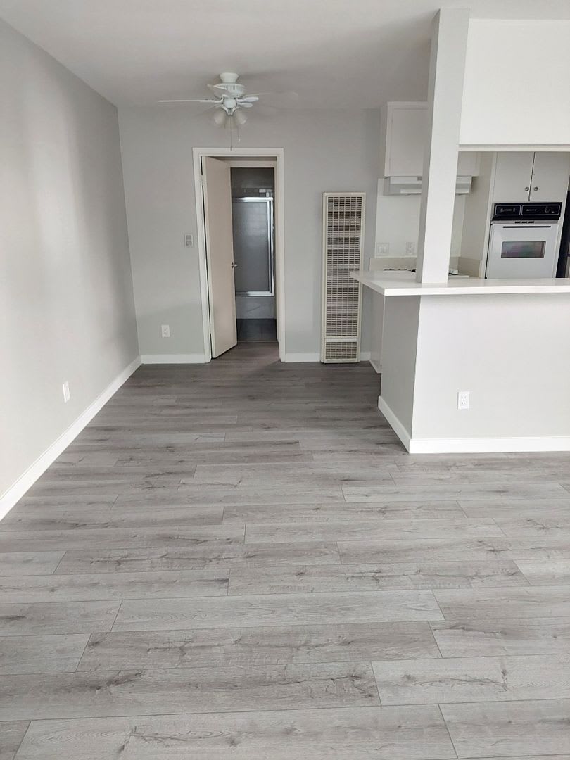 1412 Brockton Ave – photo 3