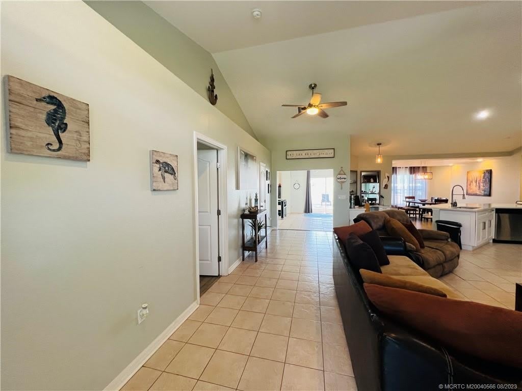 1309 Carlton Ct – photo 3