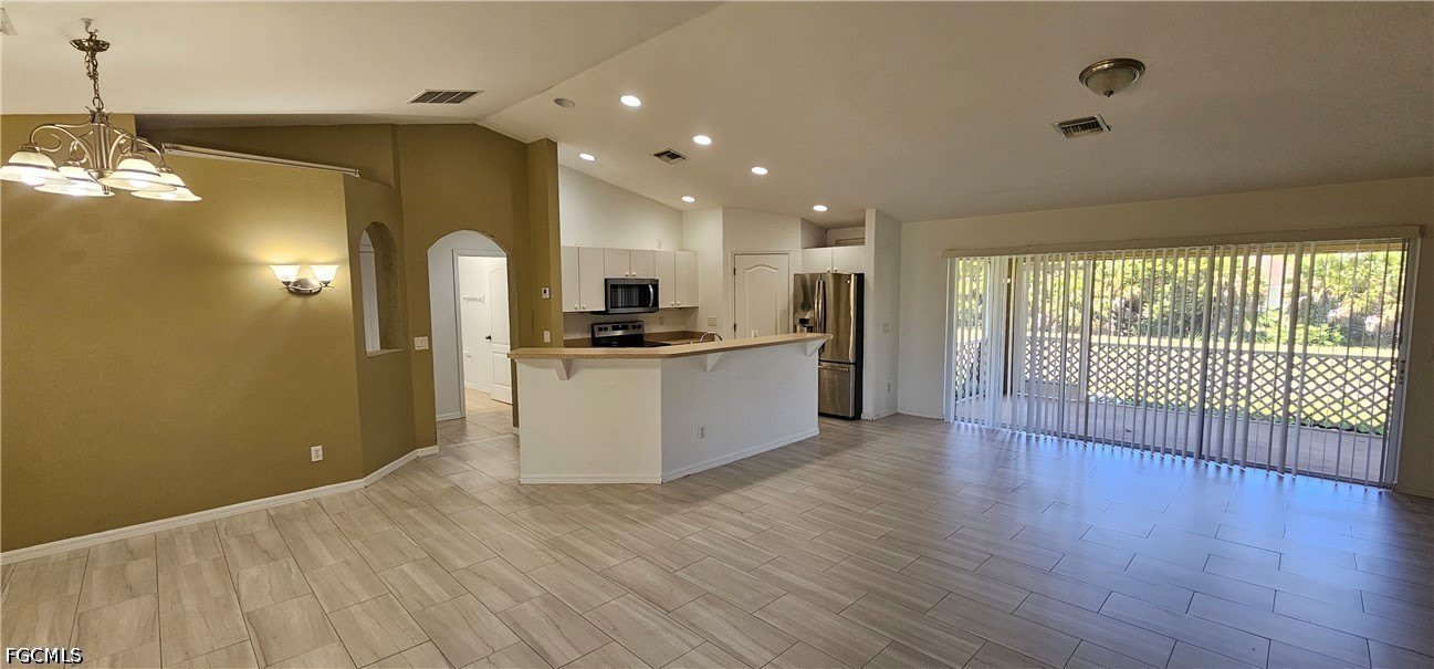 815 Porter Street E – photo 5