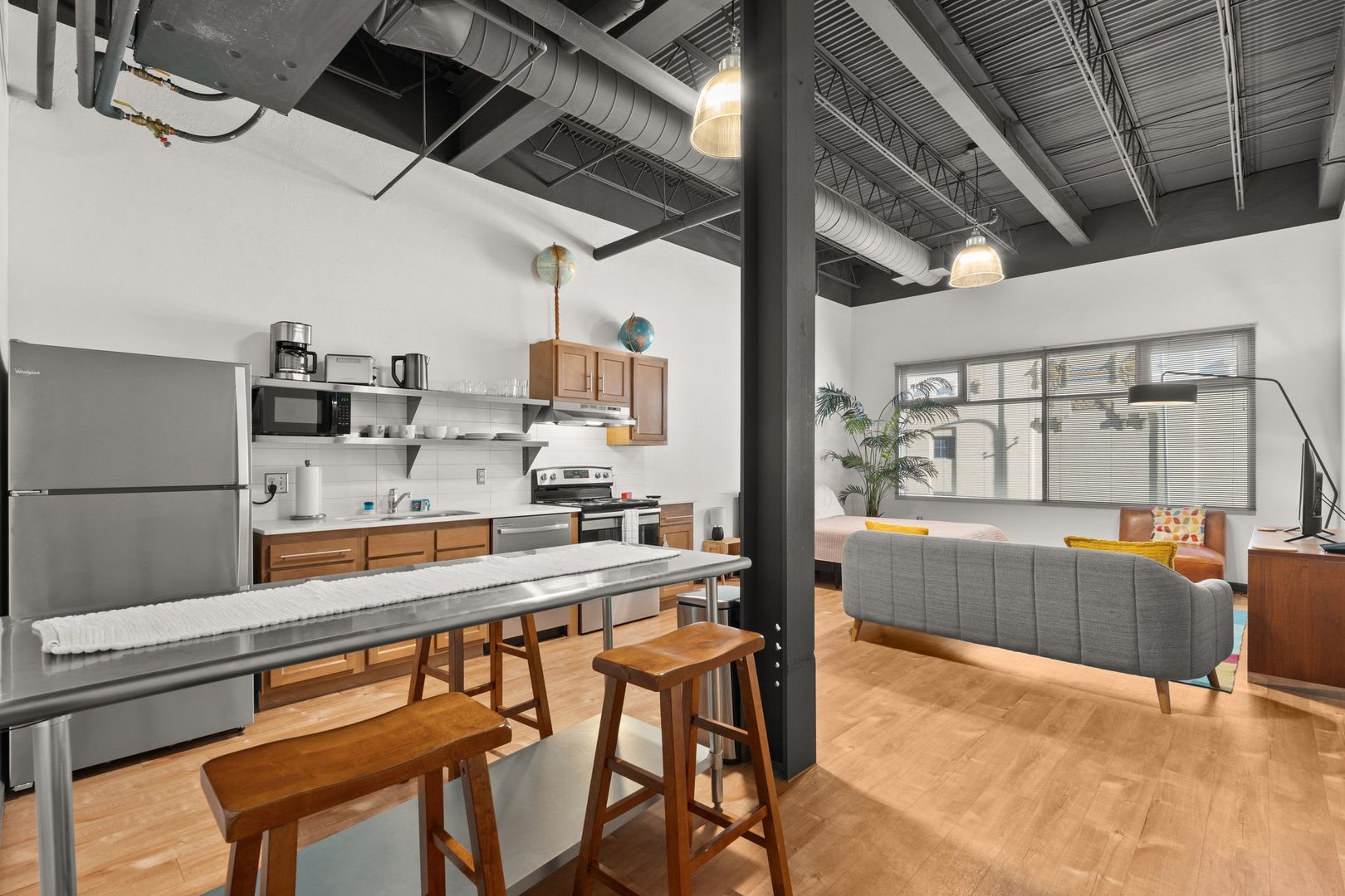 505 Central – photo 2