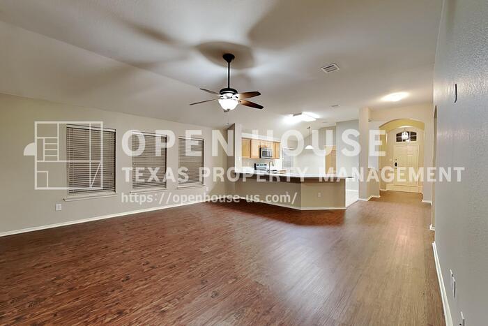 423 Butternut Drive – photo 3