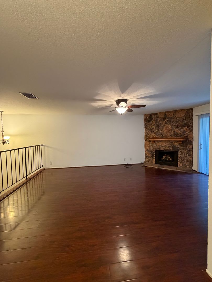 Coming Soon Spacious 3 Bedroom Townhome In Citrus Heights – photo 4