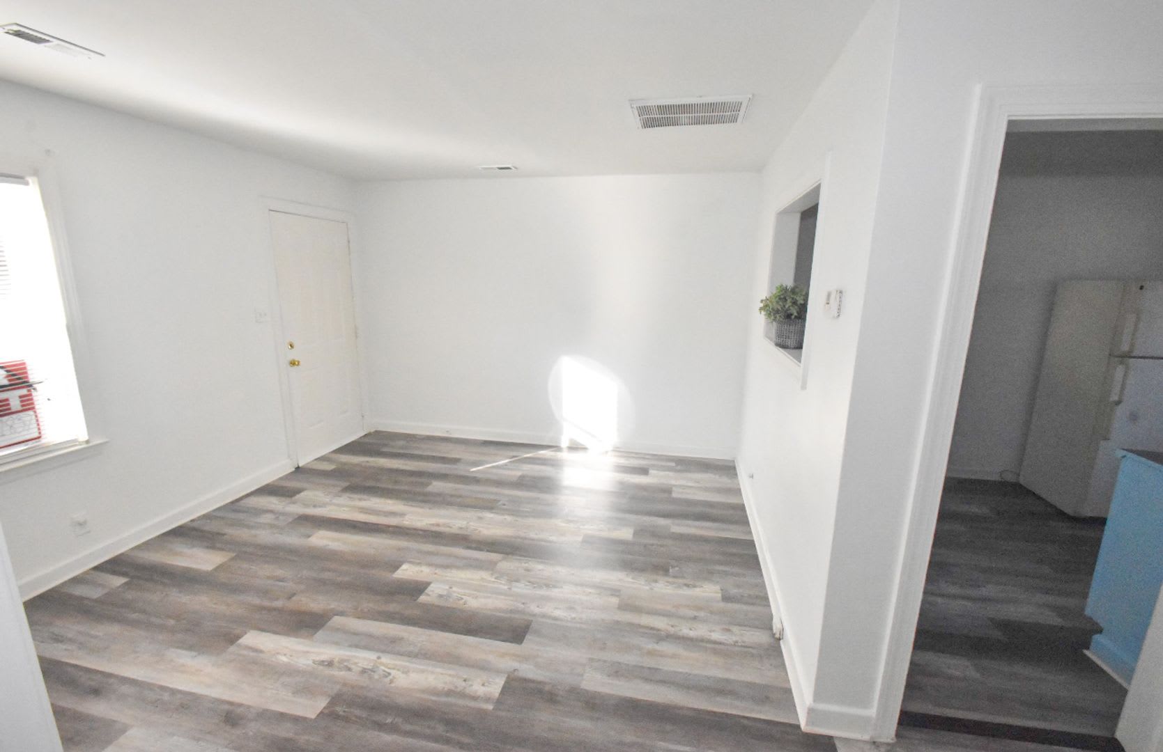 2120 Kennesaw Dr Unit 2 – photo 3