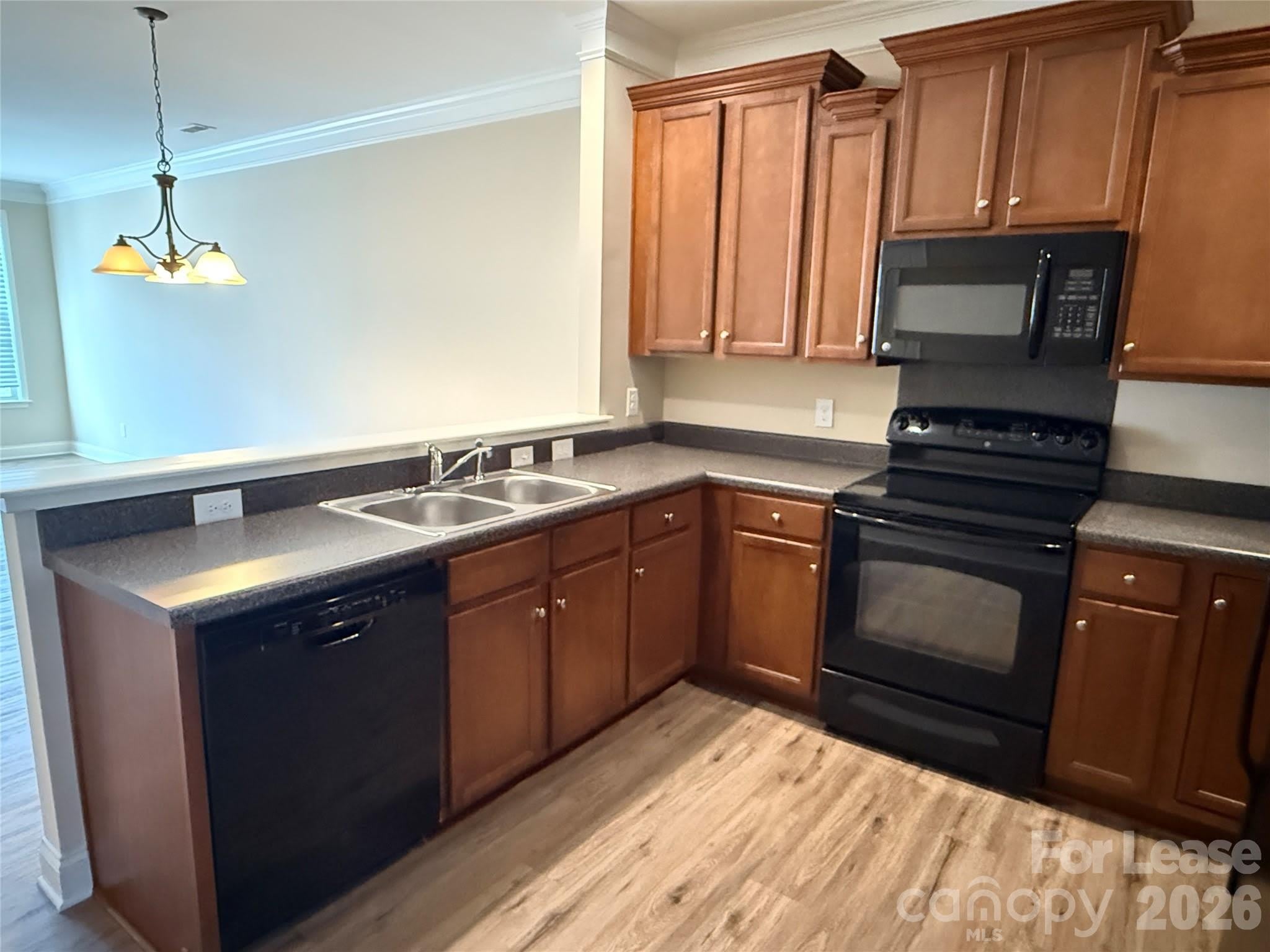 371 Beacon Street Nw – photo 4