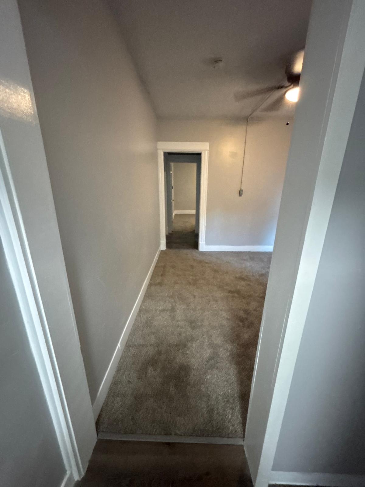 127 Congress Avenue – photo 2