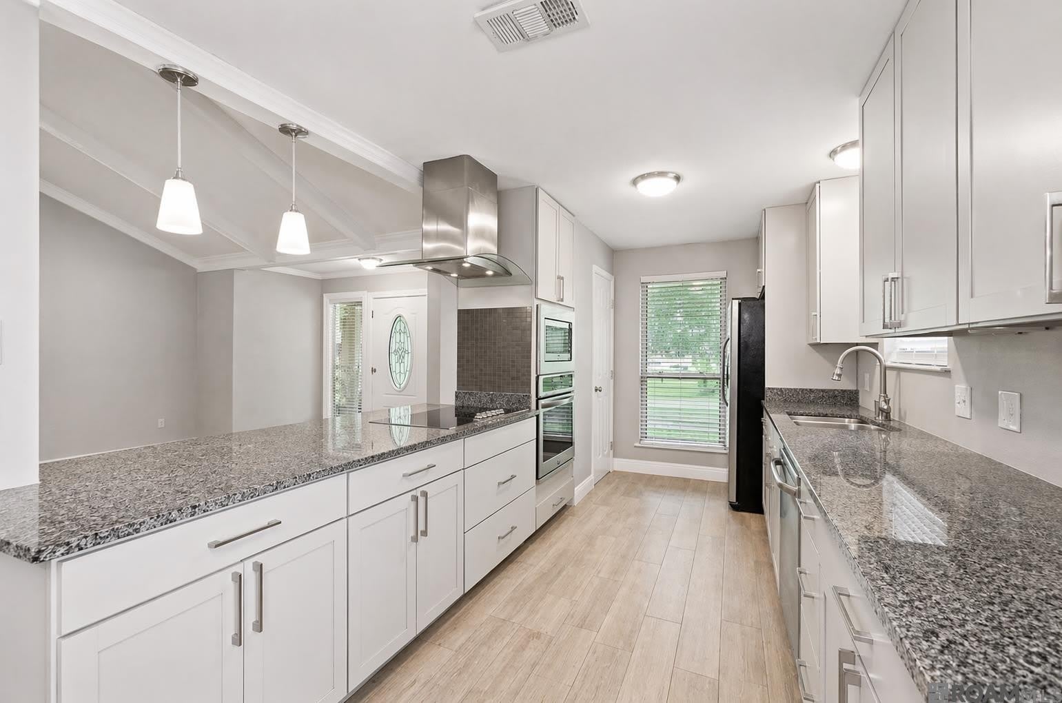 15616 Council Ave – photo 5