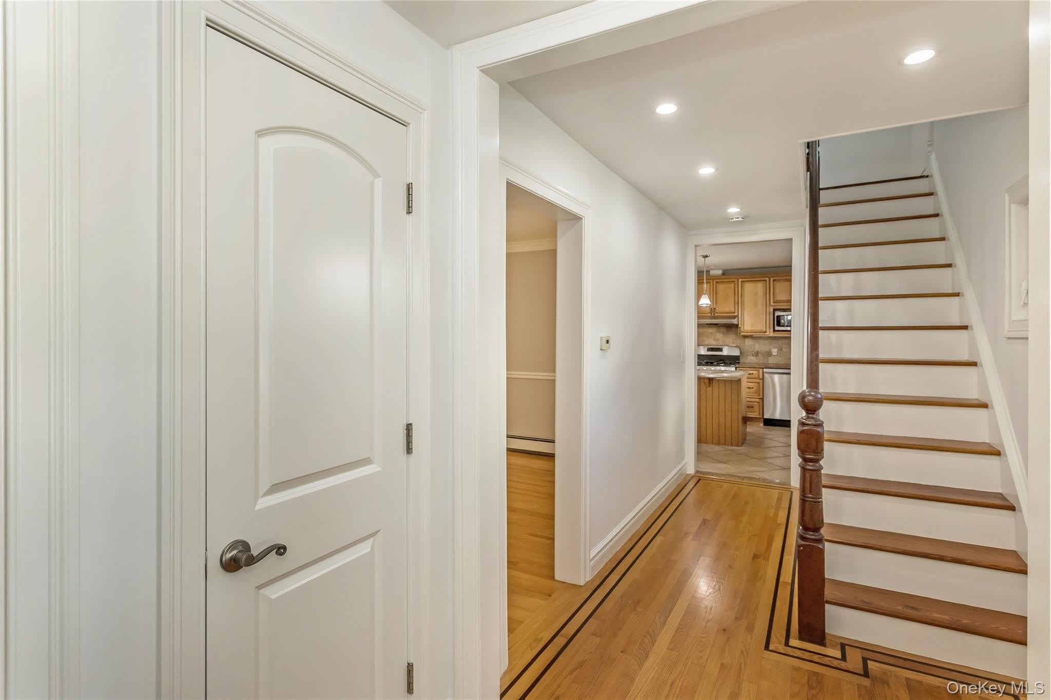 104 Sheridan Avenue – photo 4