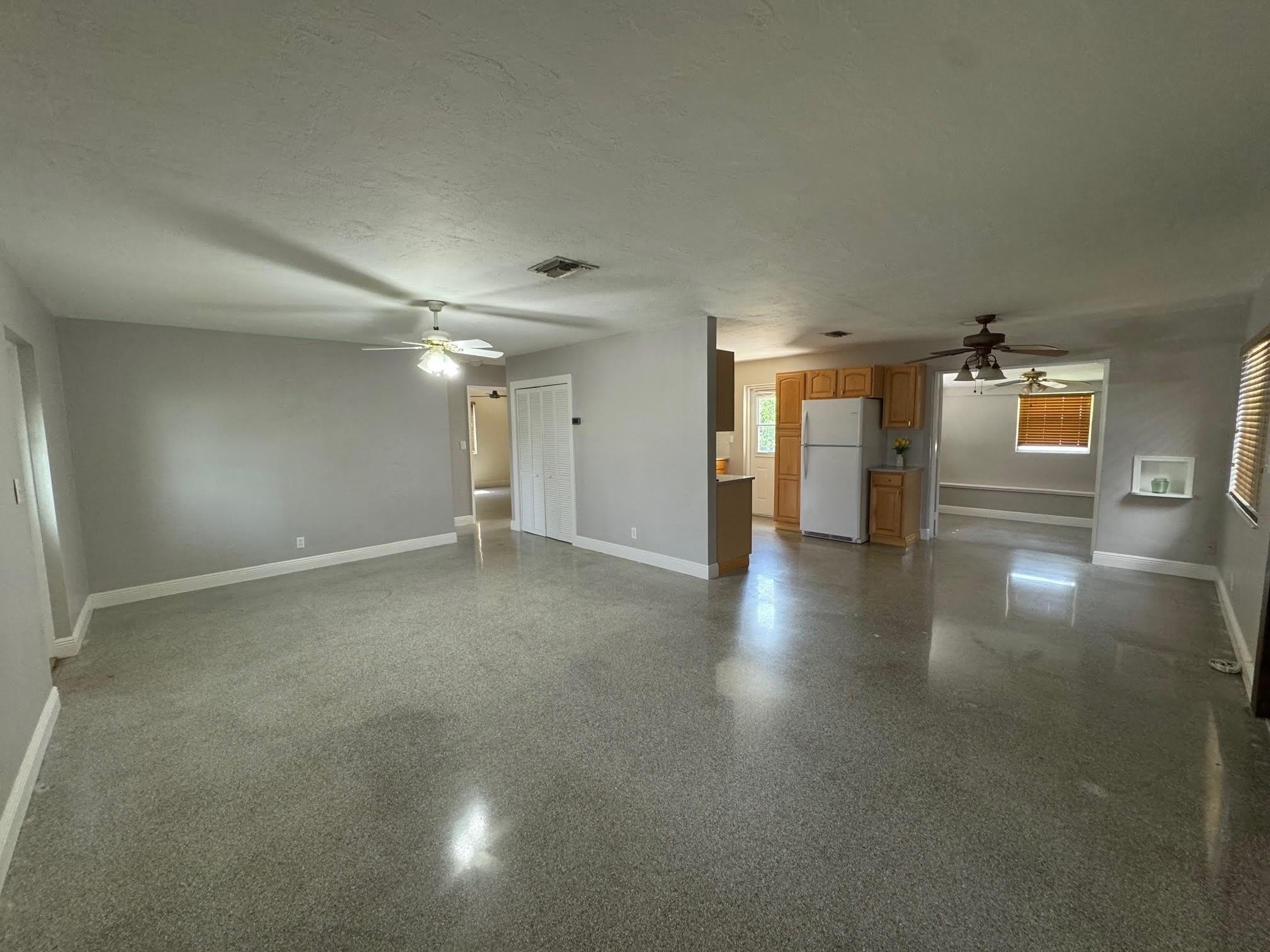 2624 NE 8th Court – photo 4