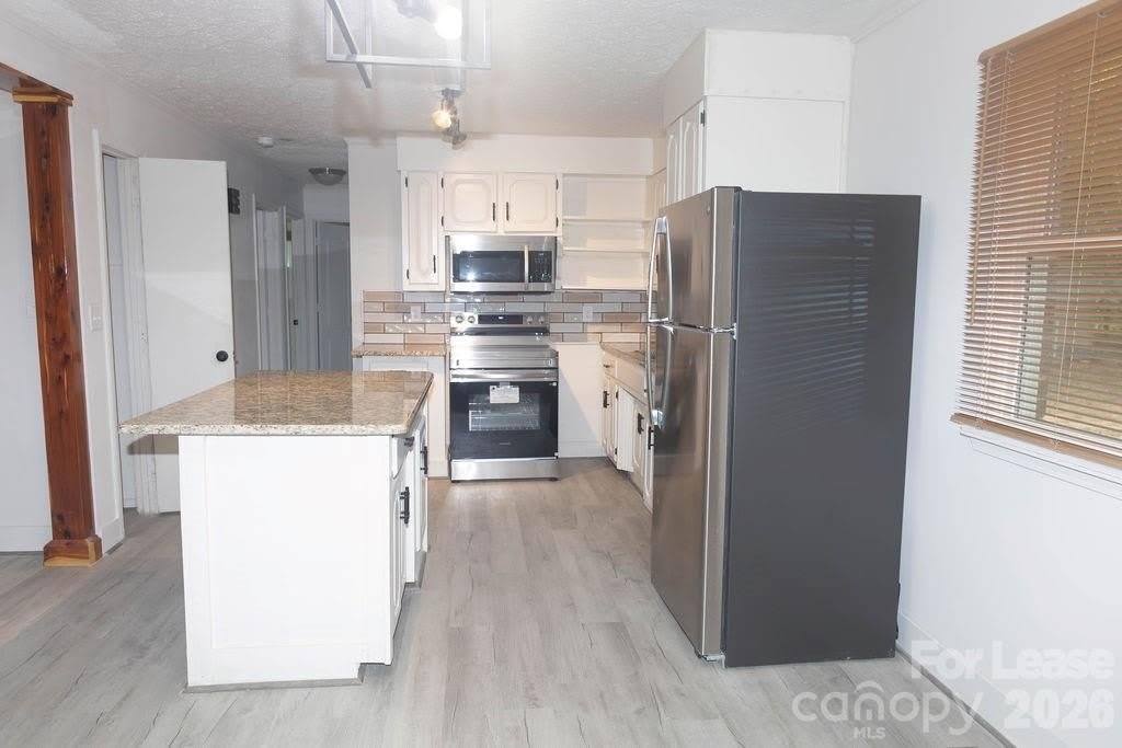 1411 Frederick Street – photo 4