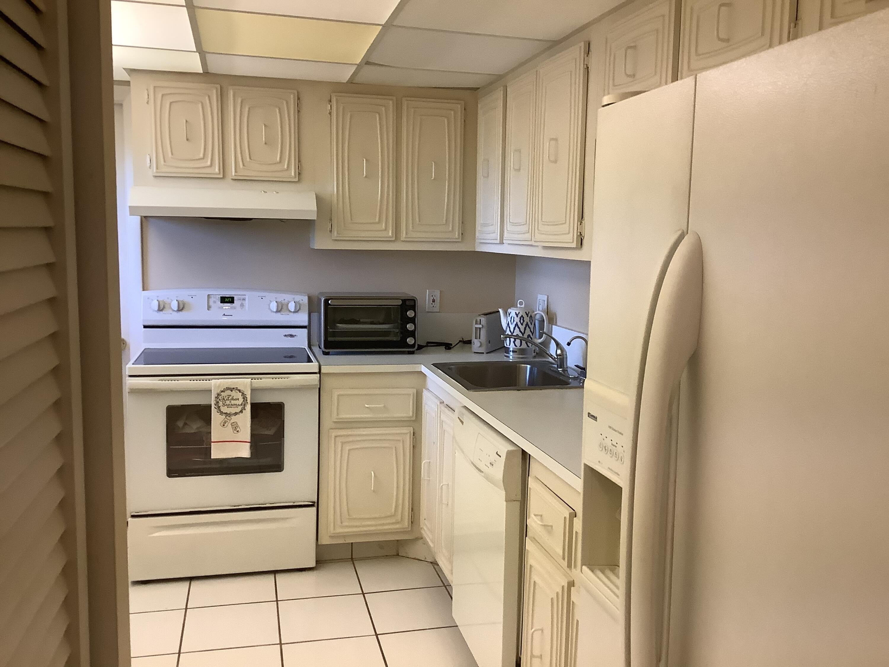 6461 Nw 2Nd Avenue – photo 4