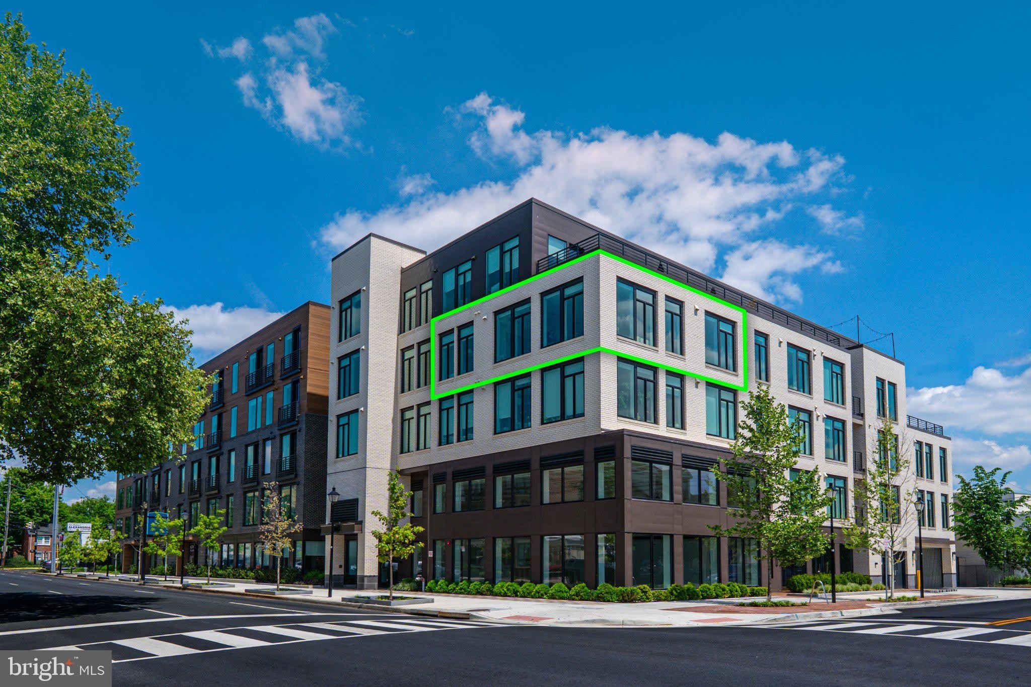 701 N HENRY Street – photo 2