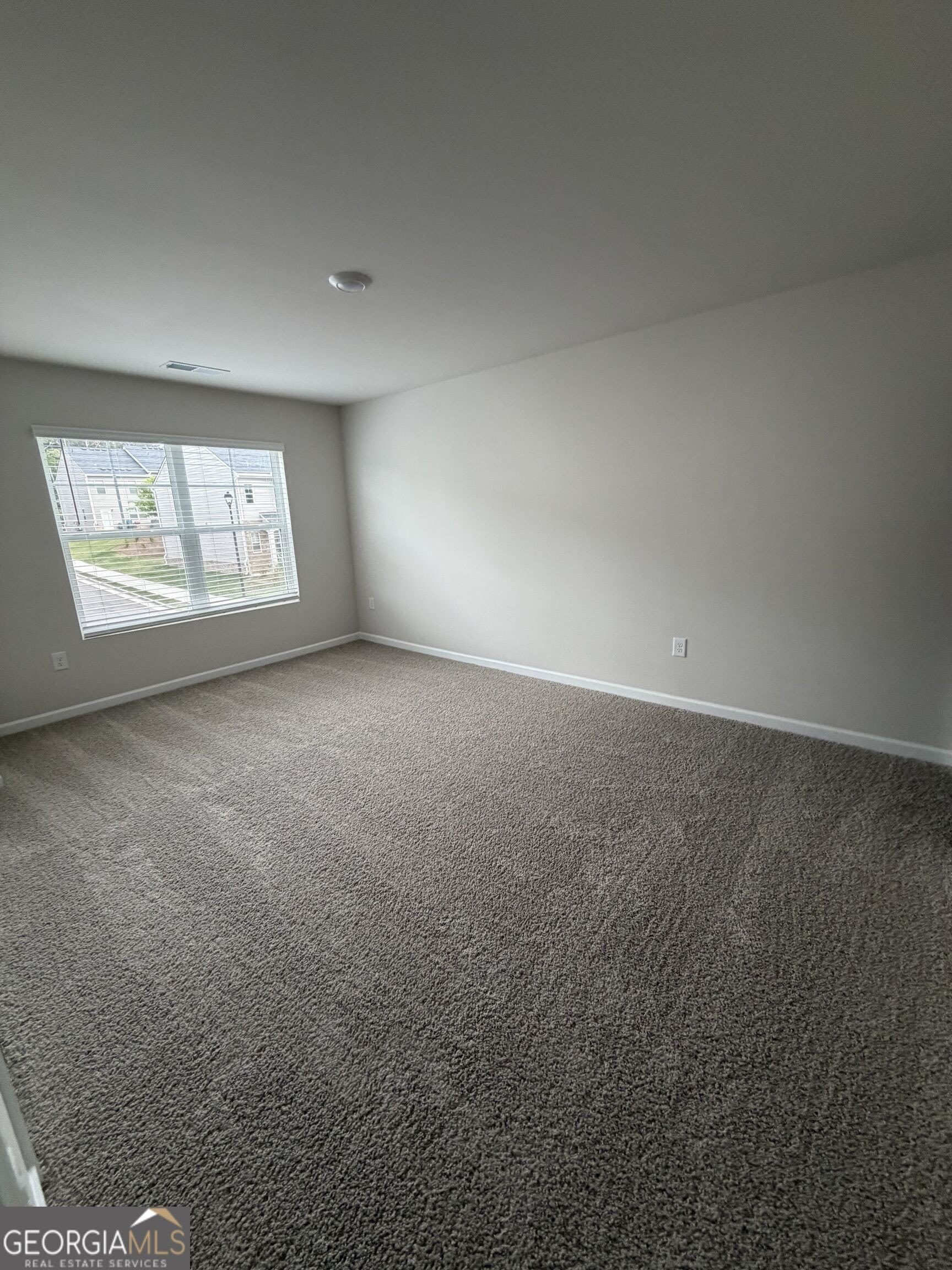 2064 Crossing Road – photo 4