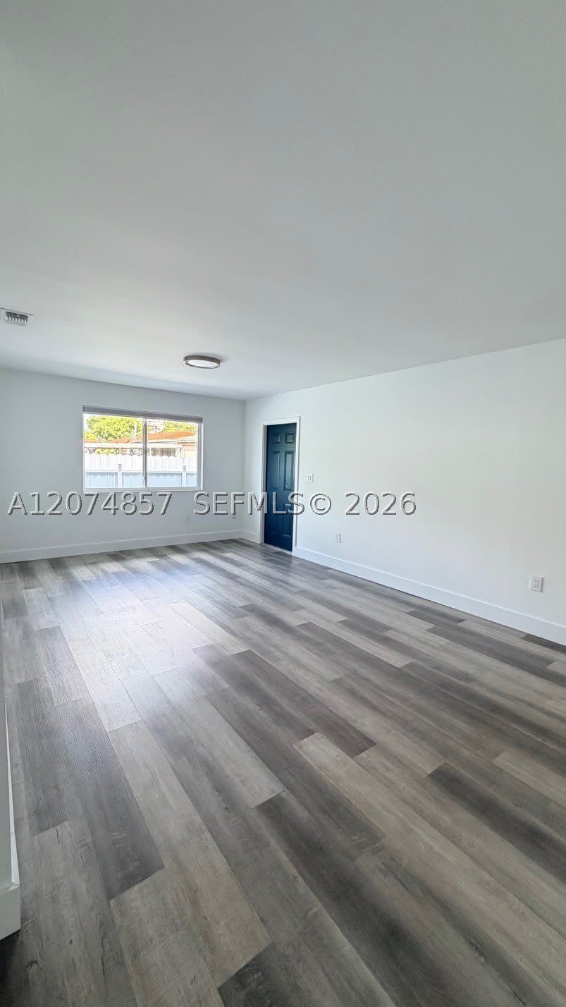 3144 SW 23rd St – photo 3