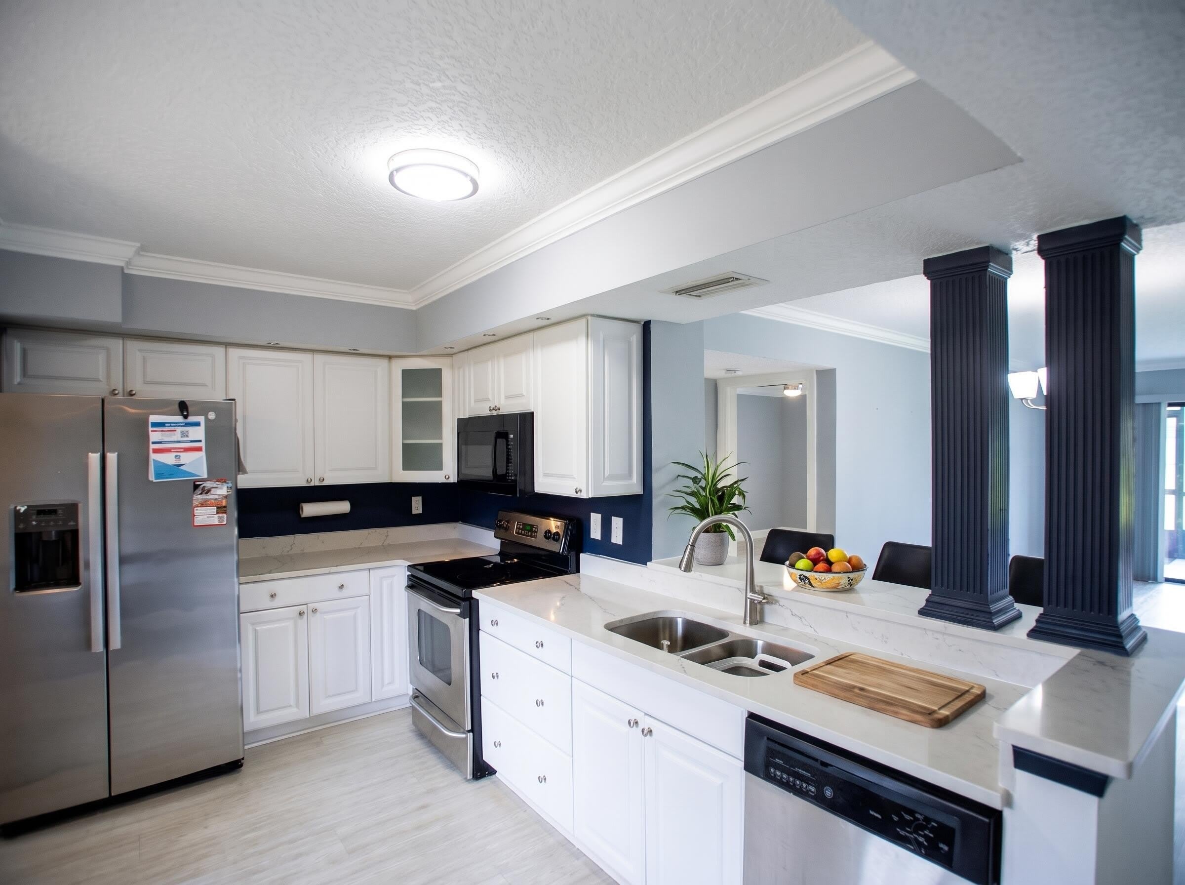 7370 S ORIOLE Boulevard – photo 1
