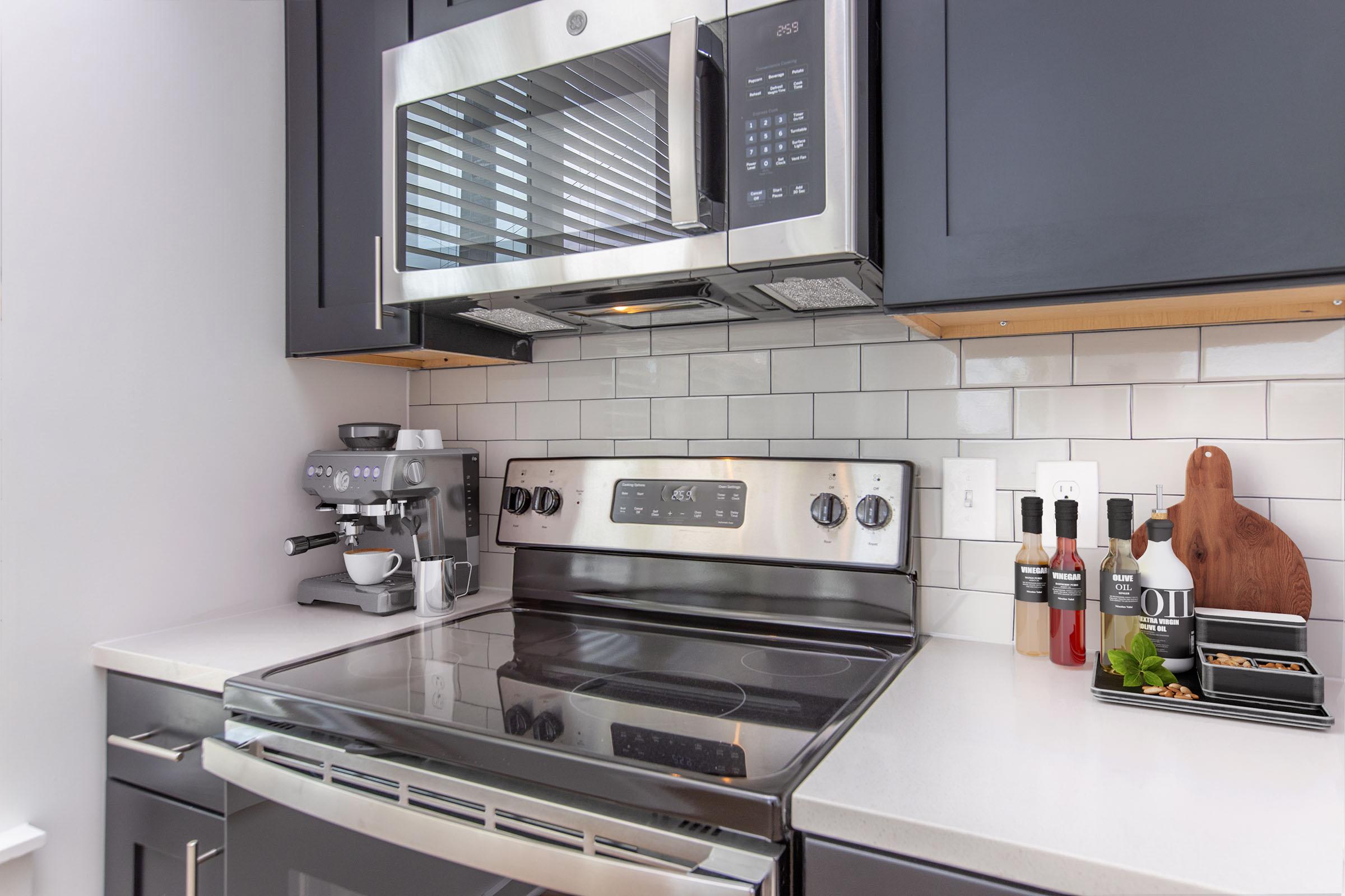 East Seventy Nine Apartments – photo 4