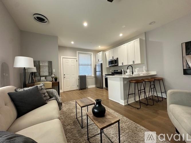 5452 North Paulina St – photo 2
