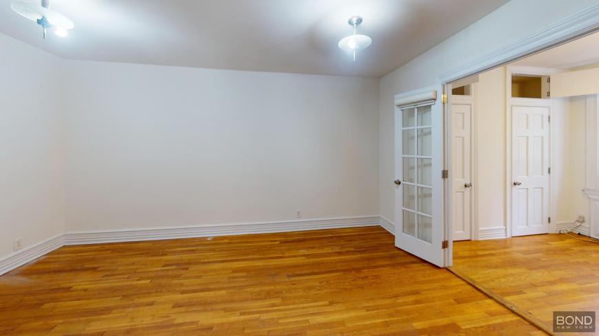 338 East 70th Street – photo 5