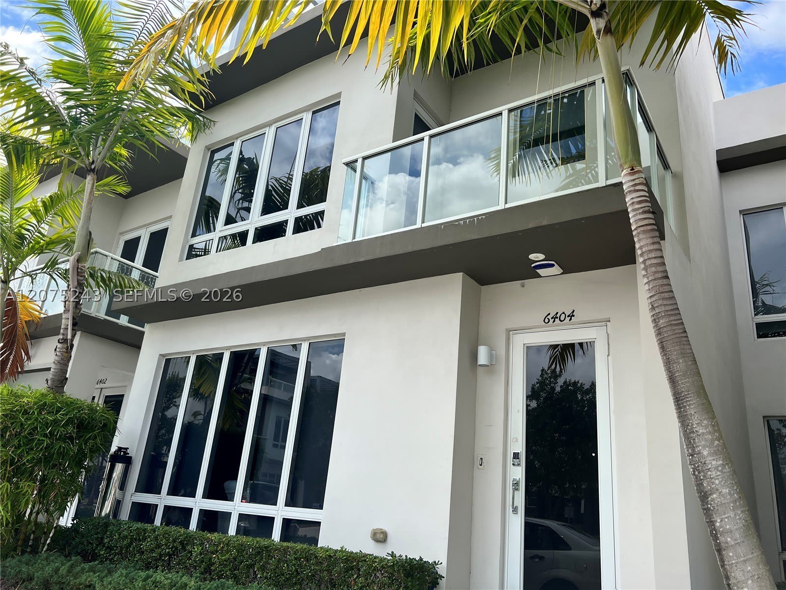 6404 NW 105th Pl – photo 1