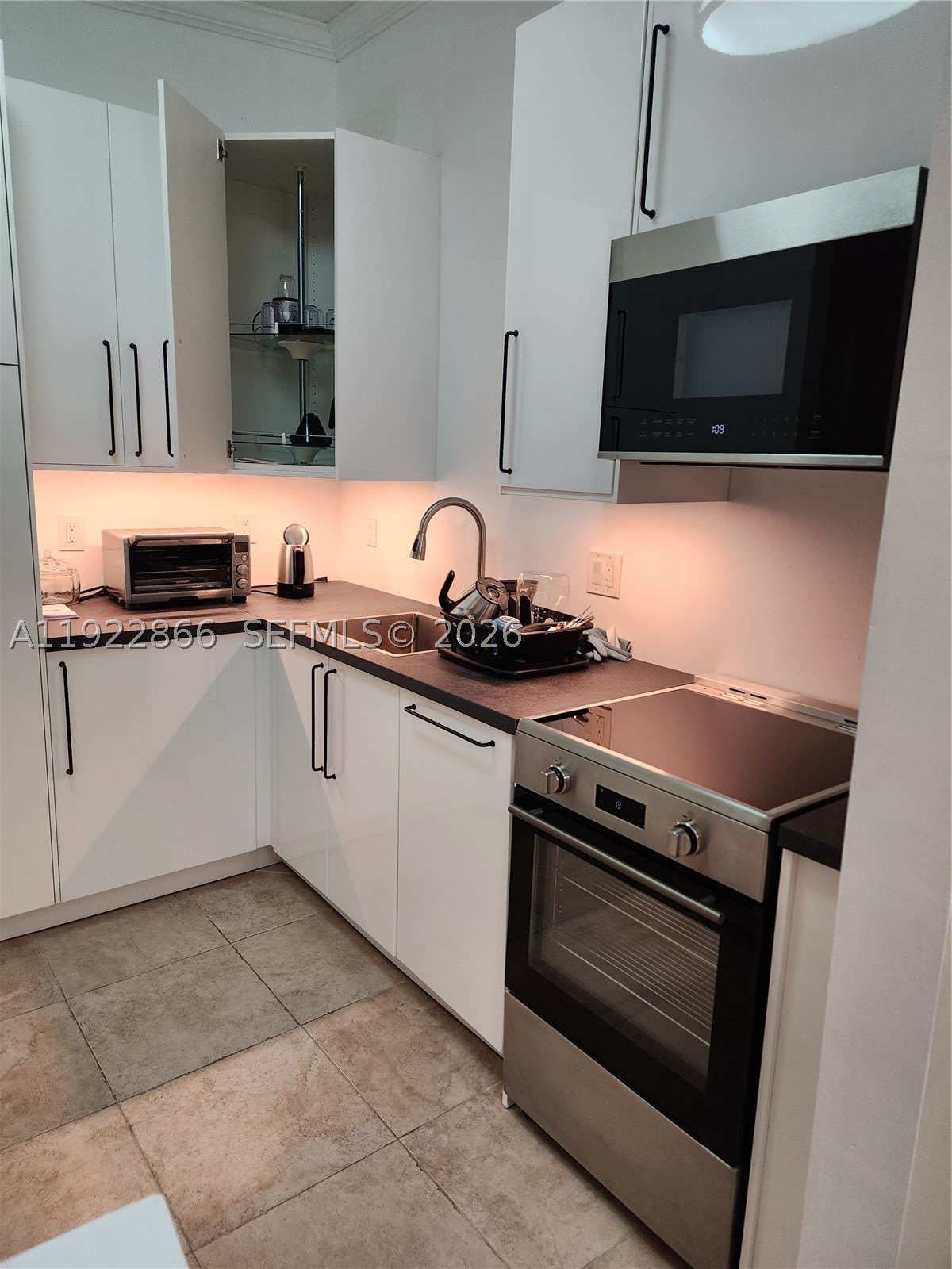 9978 N Belfort Cir – photo 2
