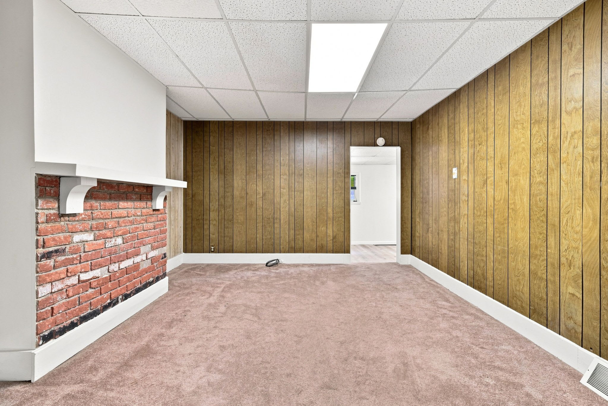 320 Main Street – photo 3