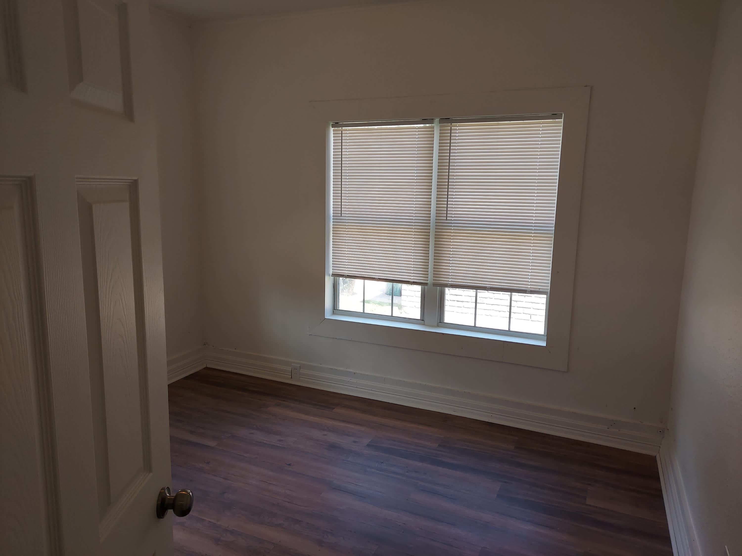 1118 3rd St – photo 3