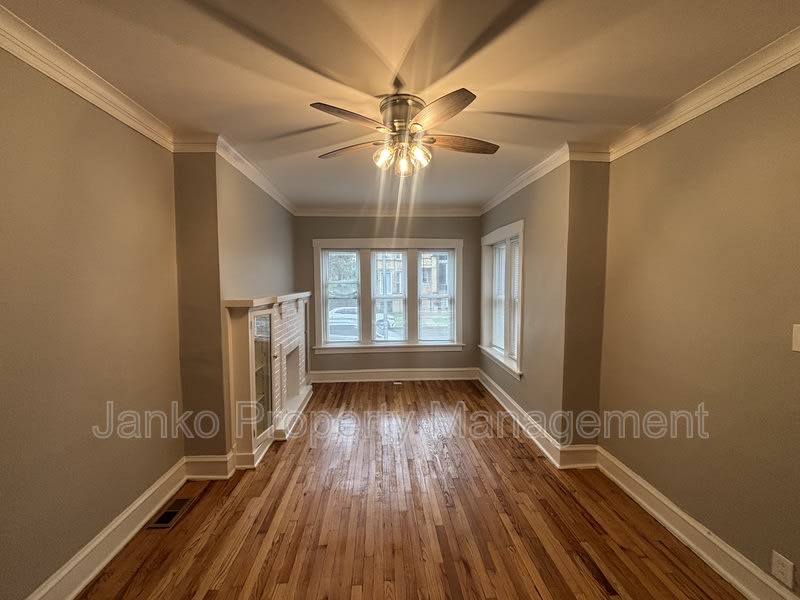 6525 S Evans Ave – photo 4
