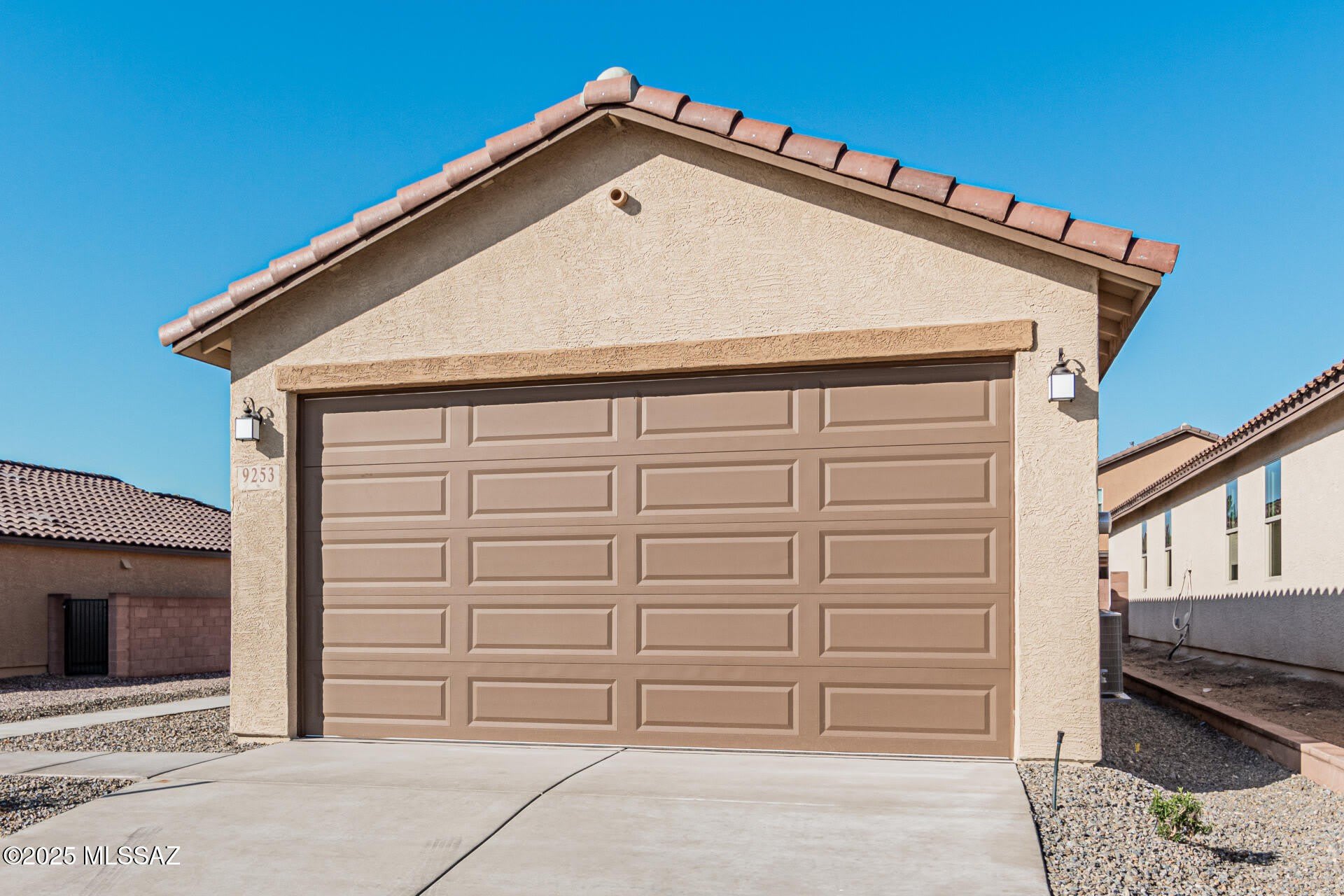 9253 N Agave Gold Road – photo 4